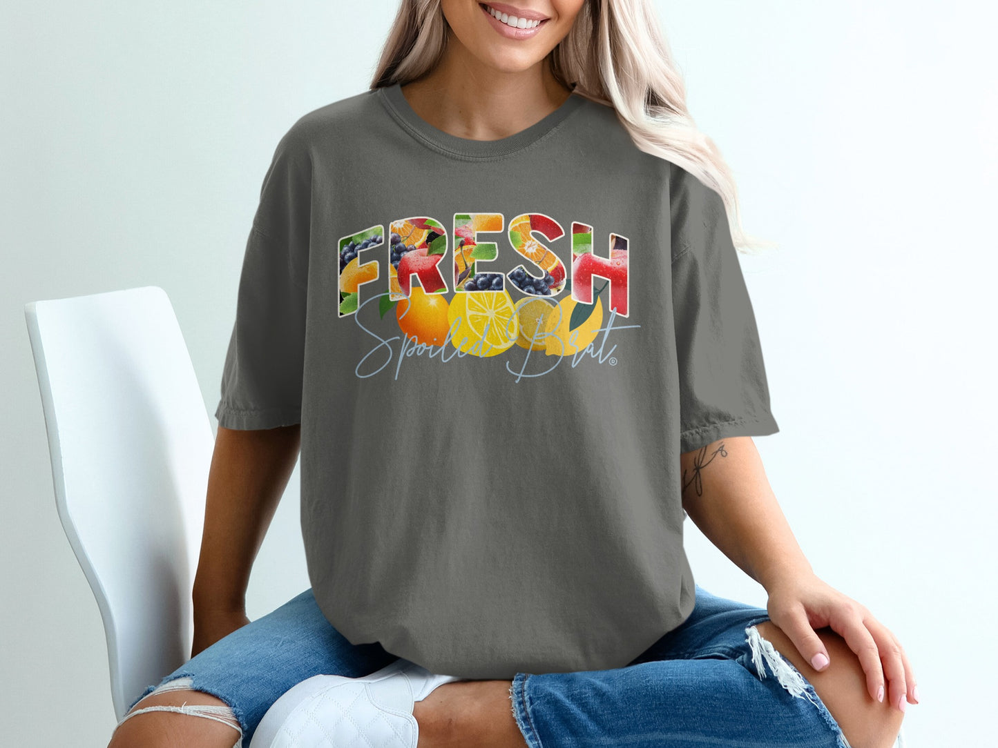 Fresh Sports Club Graphic Grey T-shirt product