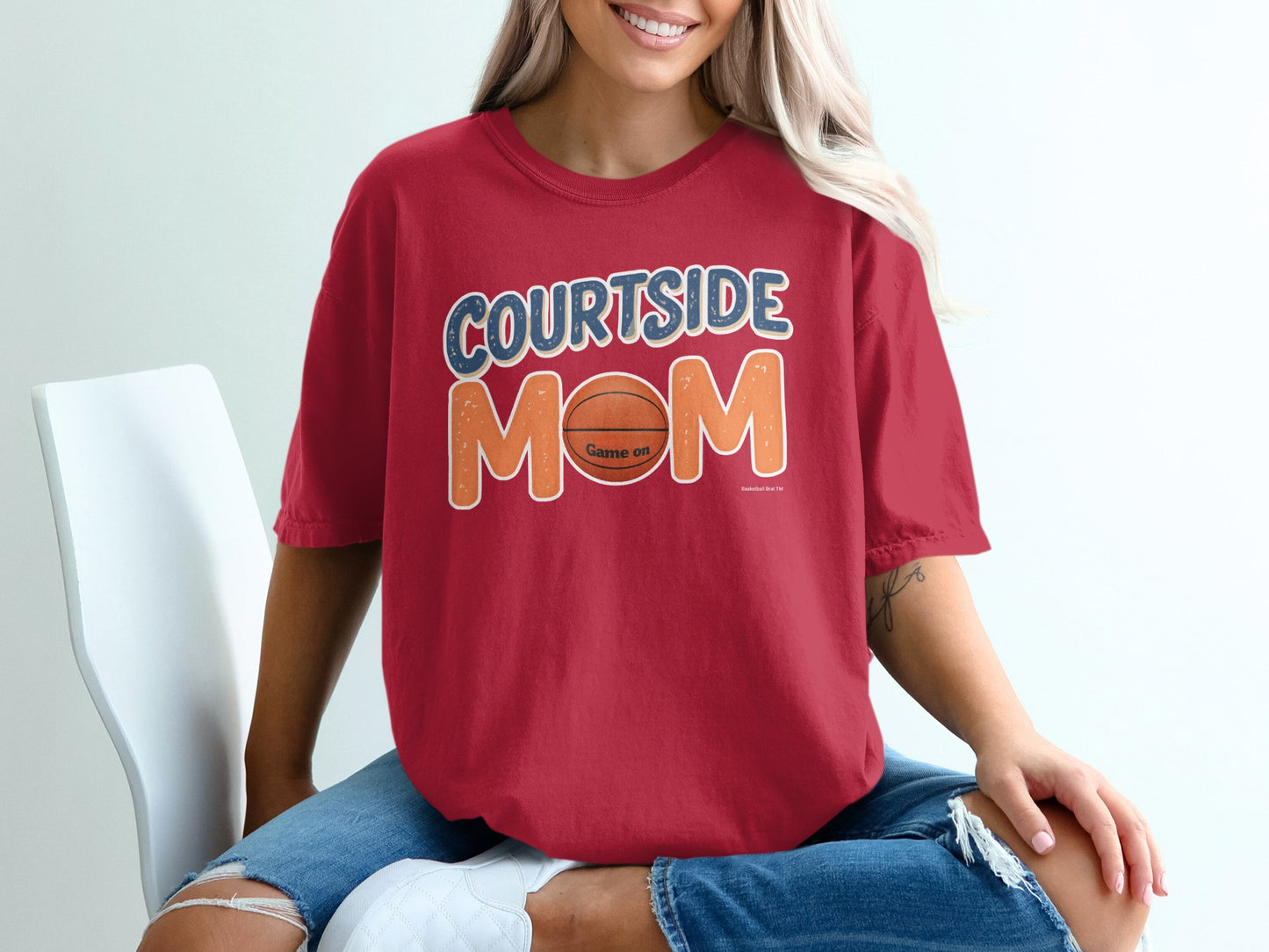 Red t-shirt with "Courtside Mom" and basketball graphic.